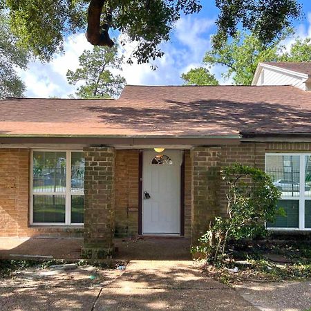 Spacious N Cozy 3 Bedroom // 15 Min From Downtown Houston Exterior photo