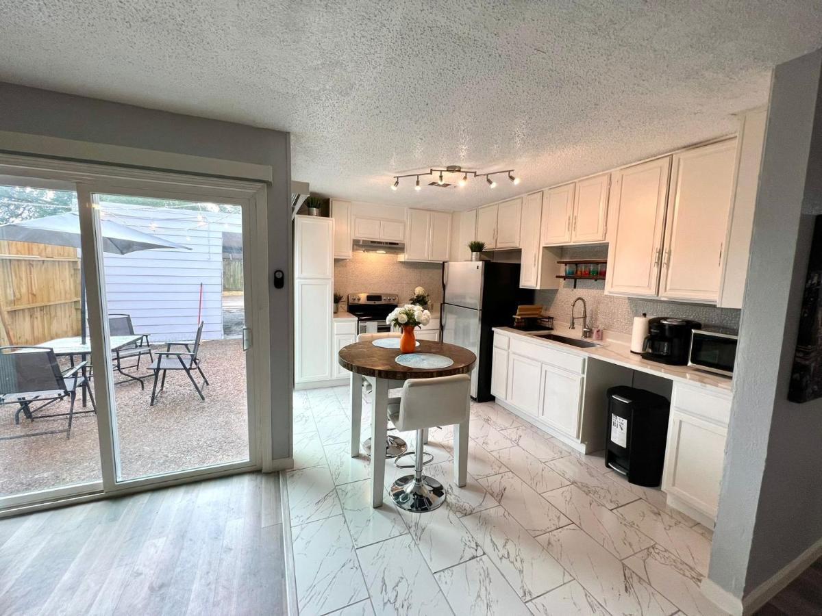 Spacious N Cozy 3 Bedroom // 15 Min From Downtown Houston Exterior photo