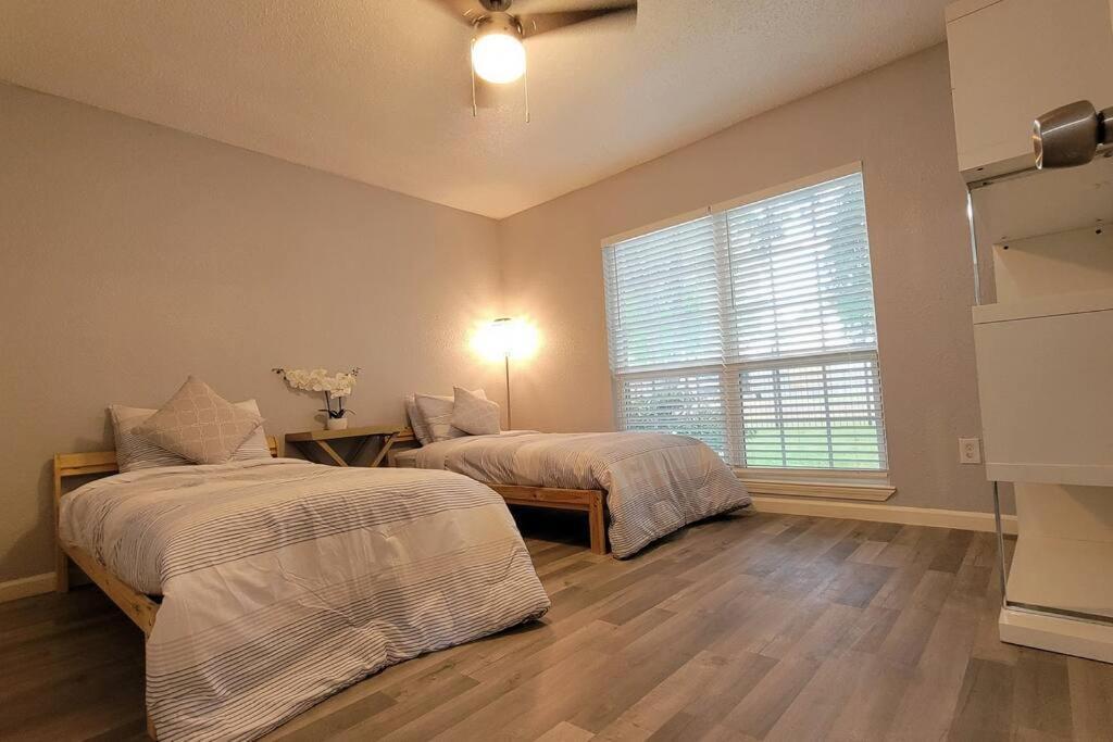 Spacious N Cozy 3 Bedroom // 15 Min From Downtown Houston Exterior photo