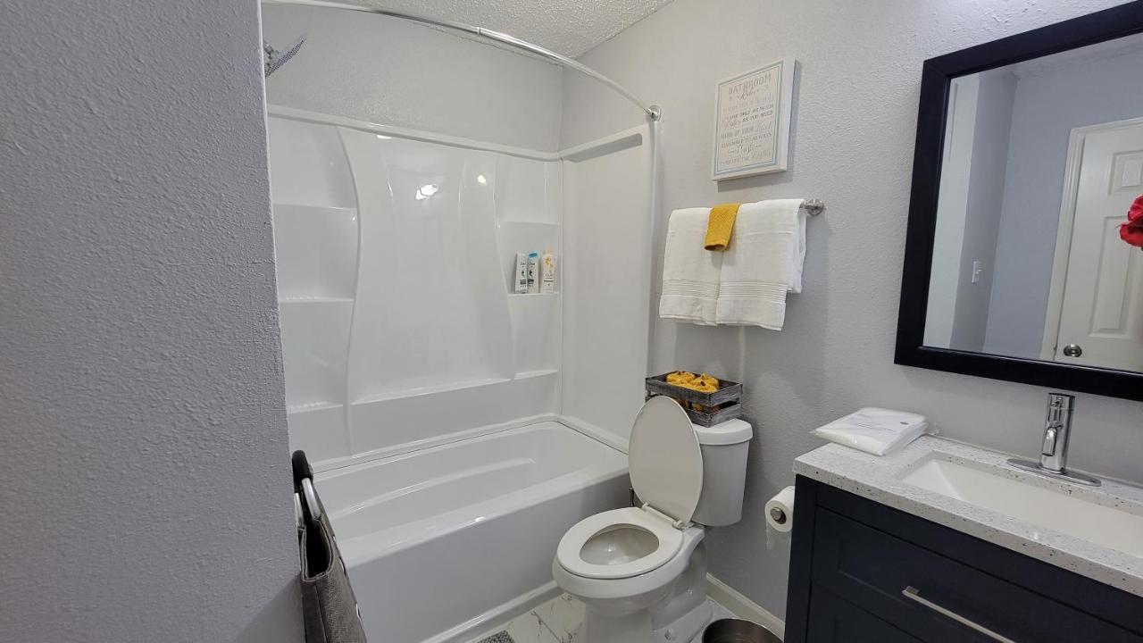 Spacious N Cozy 3 Bedroom // 15 Min From Downtown Houston Exterior photo